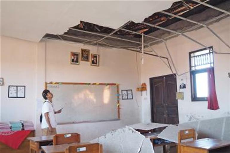 6.7-magnitude quake hits Indonesia, no tsunami alert issued