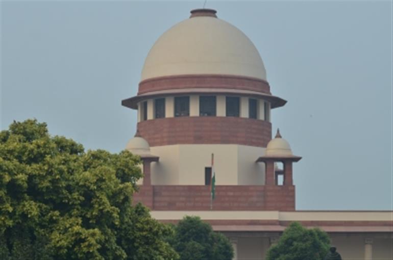 Supreme Court grants bail to Andhra journalist in derogatory remarks case