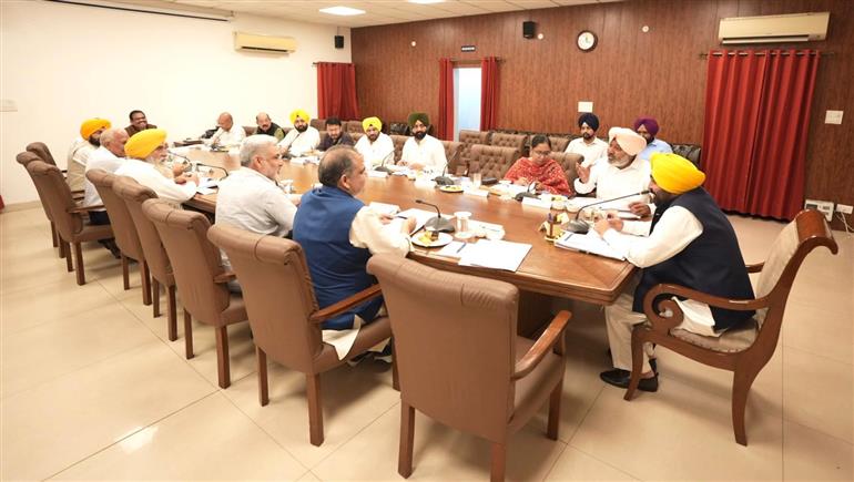 ਮੁੱਖ ਮੰਤਰੀ ਦੀ ਅਗਵਾਈ ਹੇਠ ਕੈਬਨਿਟ ਵੱਲੋਂ ਪੰਜਾਬ ਸਹਿਕਾਰੀ ਸੁਸਾਇਟੀਆਂ ਐਕਟ, 1961 ਵਿੱਚ ਸੋਧਾਂ ਨੂੰ ਮਨਜ਼ੂਰੀ