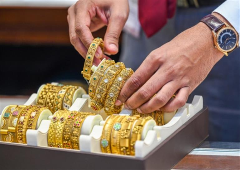 RBI boosts gold holdings in India to 575.8 tonnes; domestic prices edge higher