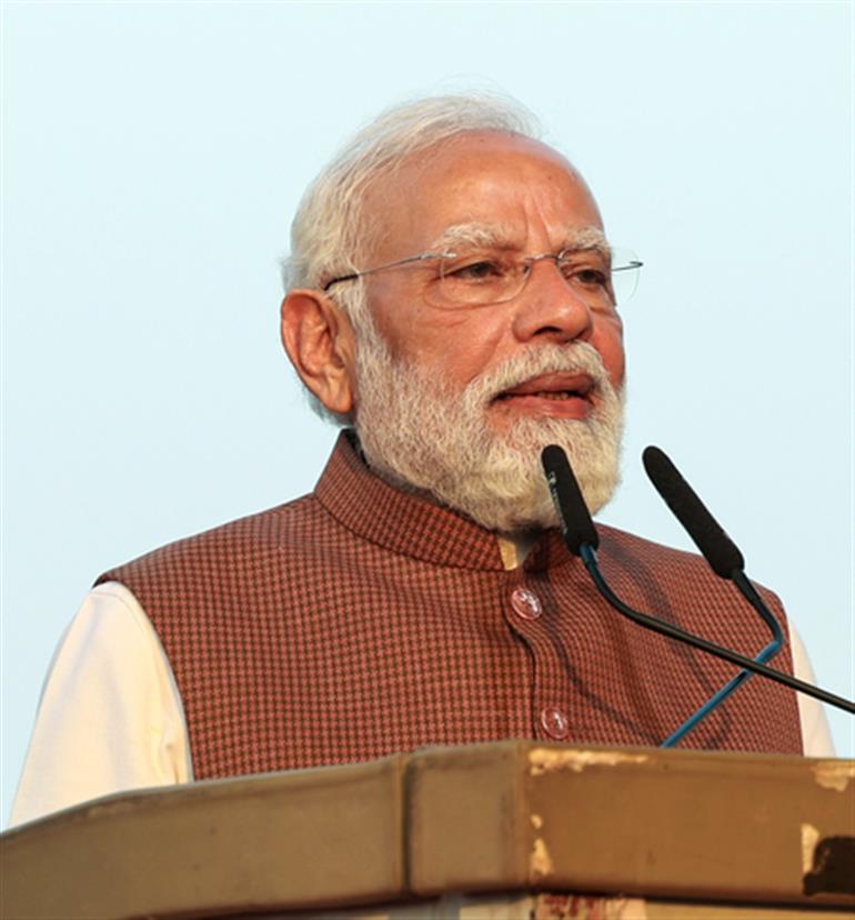 प्रधानमंत्री मोदी कल पीएम-किसान सम्मान निधि योजना की 21वीं किस्त जारी करेंगे
