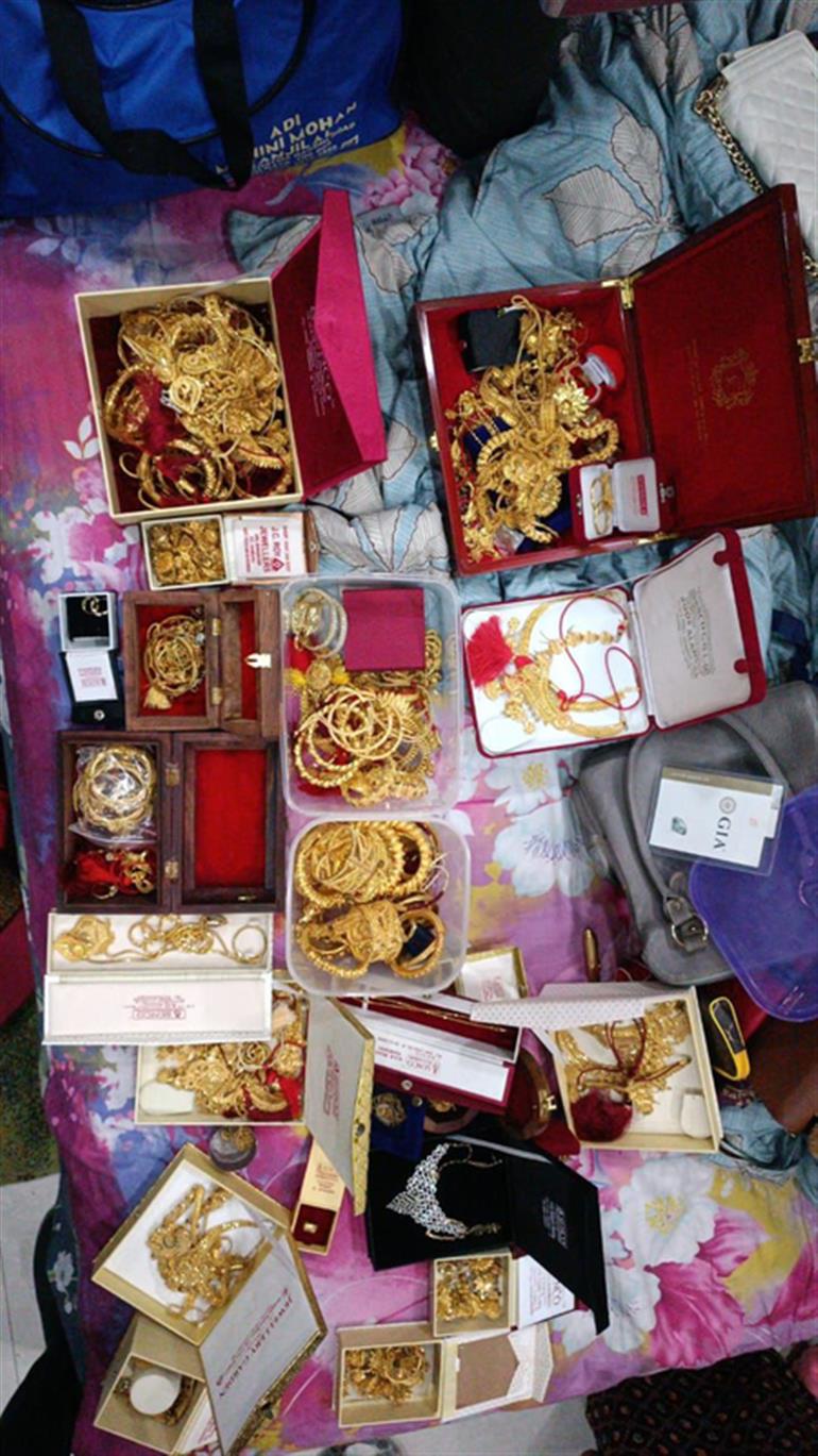 ਕੋਲਾ ਤਸਕਰੀ ਮਾਮਲਾ: ਬੰਗਾਲ, ਝਾਰਖੰਡ ਵਿੱਚ ਛਾਪੇਮਾਰੀ ਦੌਰਾਨ ਈਡੀ ਵੱਲੋਂ ਨਕਦੀ ਅਤੇ ਸੋਨਾ ਜ਼ਬਤ