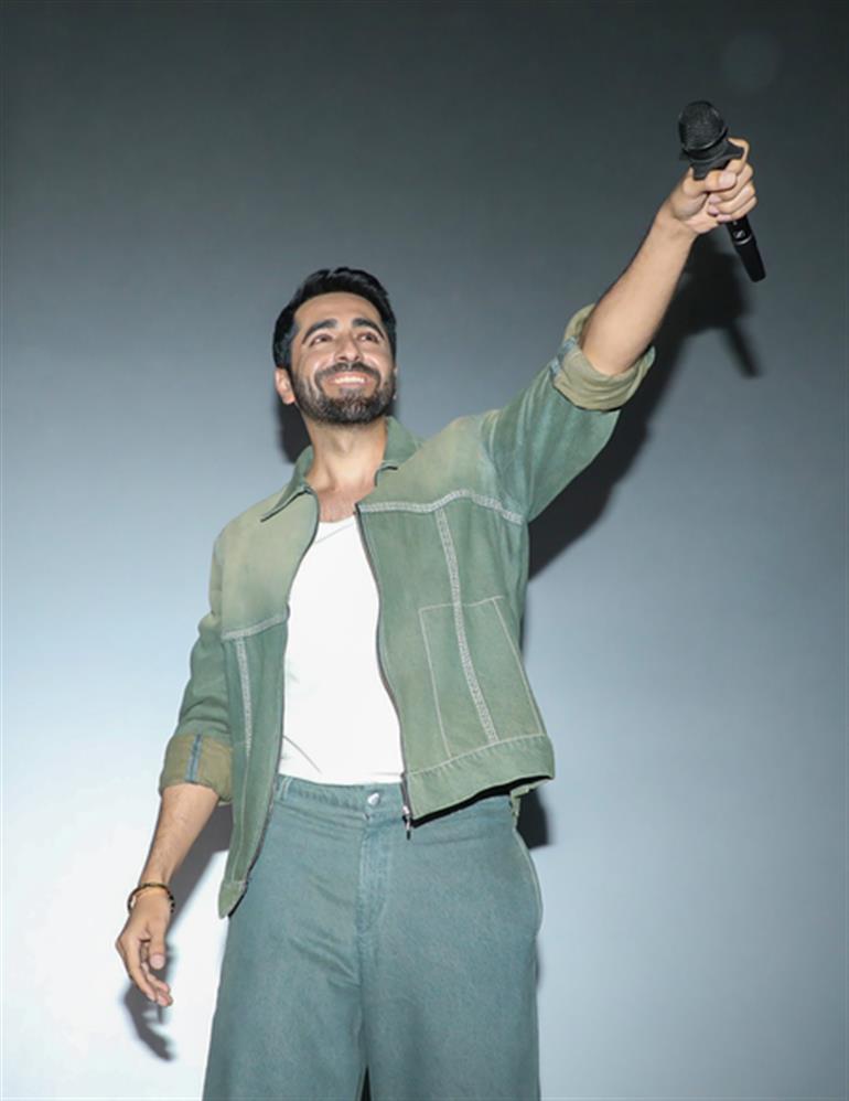 आयुष्मान खुराना: डेविड बेकहम भारत के सच्चे दोस्त हैं