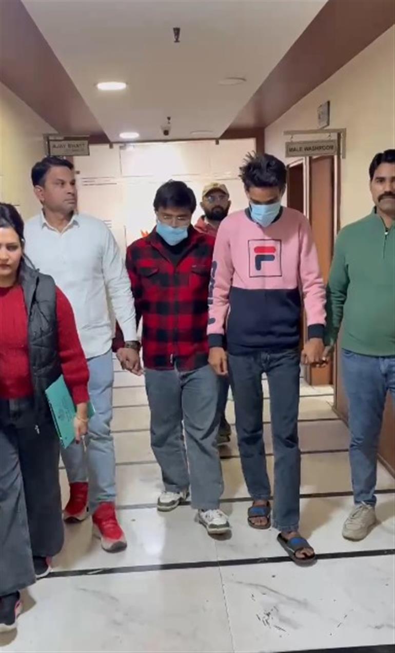 दिल्ली पुलिस ने 22.7 लाख रुपये के साइबर स्कैम का भंडाफोड़ किया, हरियाणा से दो आरोपी गिरफ्तार