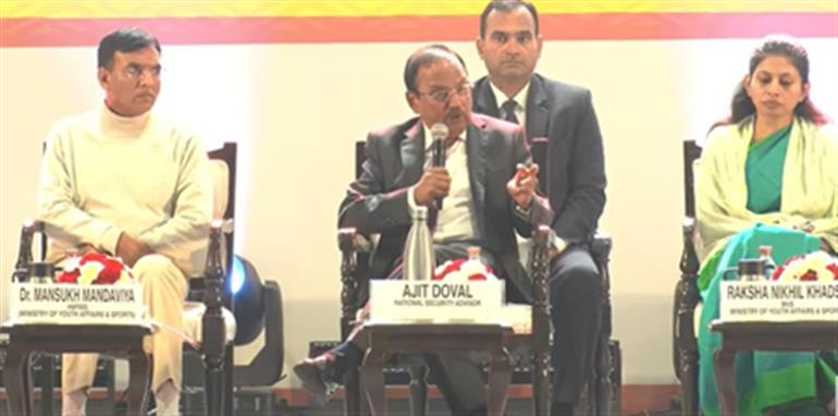 ਭਾਰਤ ਮੰਡਪਮ ਵਿਖੇ ਵਿਕਸਤ ਭਾਰਤ ਯੰਗ ਲੀਡਰਜ਼ ਡਾਇਲਾਗ ਦਾ ਉਦਘਾਟਨ; ਮੰਡਾਵੀਆ, ਅਜੀਤ ਡੋਵਾਲ ਨੌਜਵਾਨਾਂ ਨੂੰ ਸੰਬੋਧਨ ਕਰਦੇ ਹੋਏ