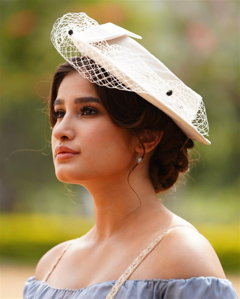 राशा थडानी ने 'आज़ाद' का एक साल पूरा होने पर कहा: जादू और पागलपन के ज़रिए