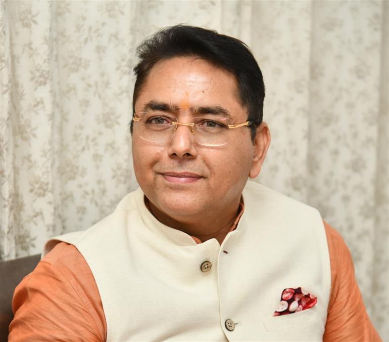 आप मंत्री ने कांग्रेस और भाजपा को जाली वीडियो के जरिए सिख भावनाओं से खिलवाड़ करने के खिलाफ दी चेतावनी