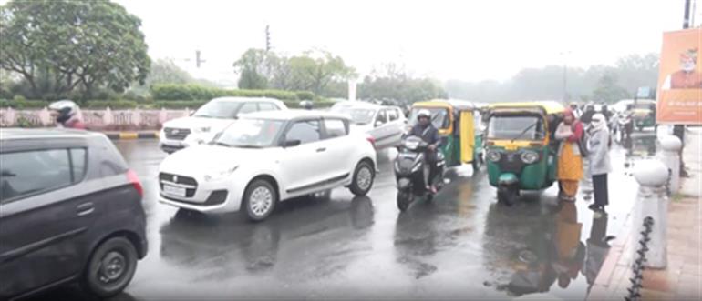 राजस्थान में बारिश, ओले और तेज़ हवाओं का कहर; येलो और ऑरेंज अलर्ट जारी