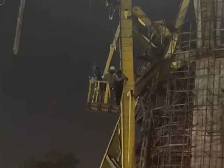 मध्य प्रदेश के जबलपुर में निर्माणाधीन पुल का खंभा गिरने से एक मजदूर की मौत