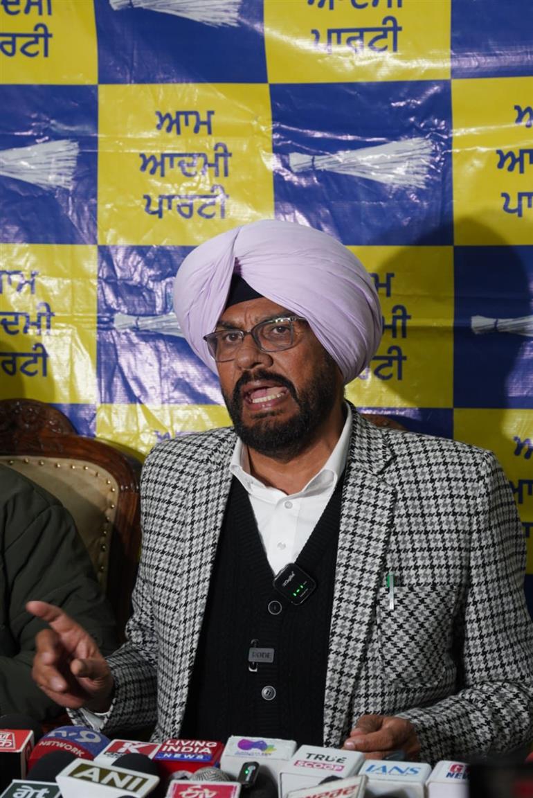 शिक्षा और स्वास्थ्य मान सरकार की प्राथमिकता, विरोधियों ने 'आप' सरकार के वादों को बताया जुमलेबाजी, हमने जमीनी स्तर पर बनाया प्रभावी:धालीवाल