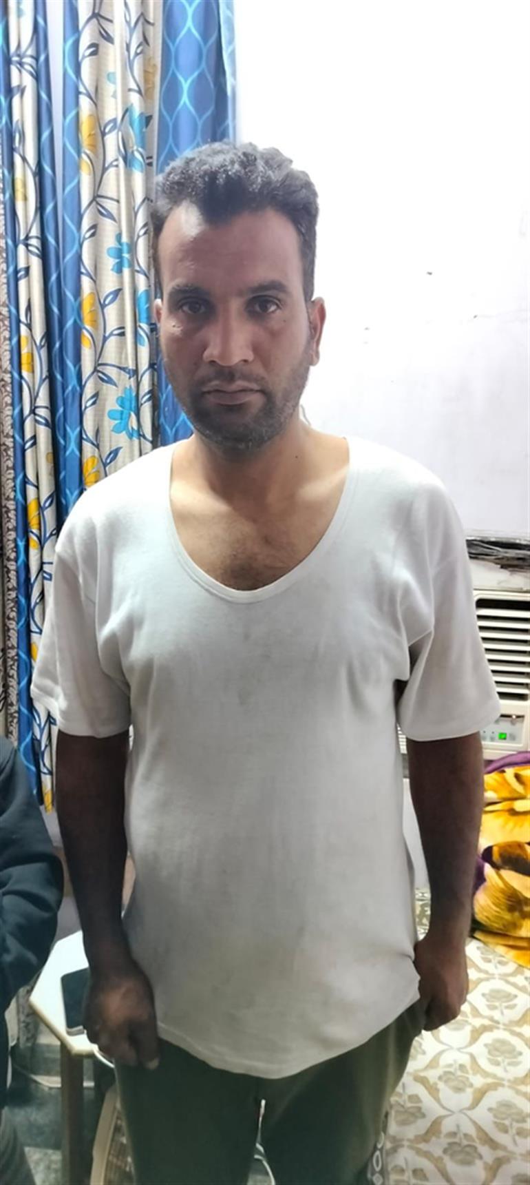 दिल्ली में फर्जी एनआईए पहचान पत्र का इस्तेमाल करके नौकरी दिलाने का वादा करने वाले व्यक्ति को गिरफ्तार किया गया