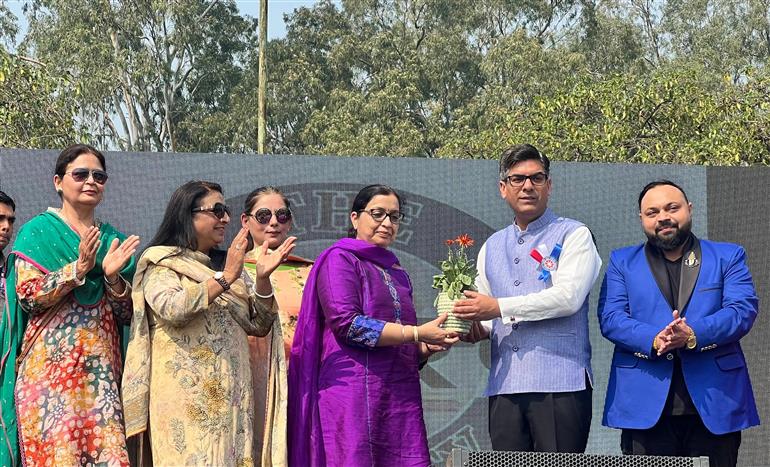 COMMERCIA 2026: उद्यमिता, मनोरंजन और युवा ऊर्जा का भव्य संगम — डीएवी कॉलेज, चंडीगढ़