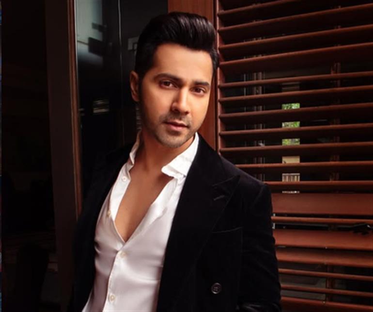 वरुण धवन अभिनीत फिल्म ‘है जवानी तो इश्क होना है’ अब 12 जून को रिलीज होगी, ‘टॉक्सिक’ से टक्कर नहीं होगी।