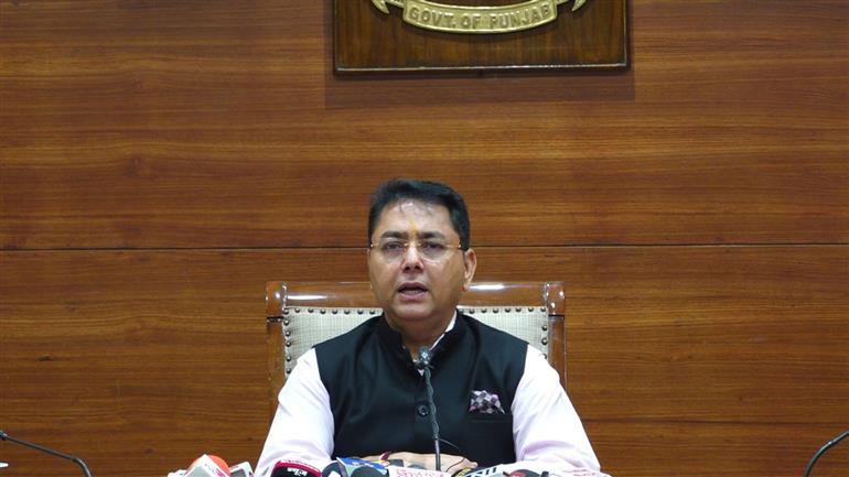 केंद्रीय गृह मंत्री अमित शाह से आप पंजाब प्रधान अमन अरोड़ा के 8 सवाल: