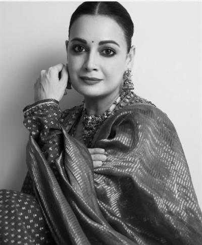 ਕਰੀਨਾ ਕਪੂਰ ਨੇ ਦੀਆ ਮਿਰਜ਼ਾ ਨੂੰ ਉਸਦੇ ਜਨਮਦਿਨ 'ਤੇ ਪਿਆਰ ਅਤੇ ਖੁਸ਼ੀ ਭੇਜੀ